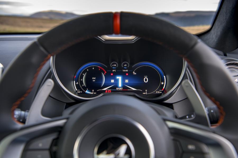 Панель приборов Alpine A110S 2019 года  (UK) (фото 38 из 40)